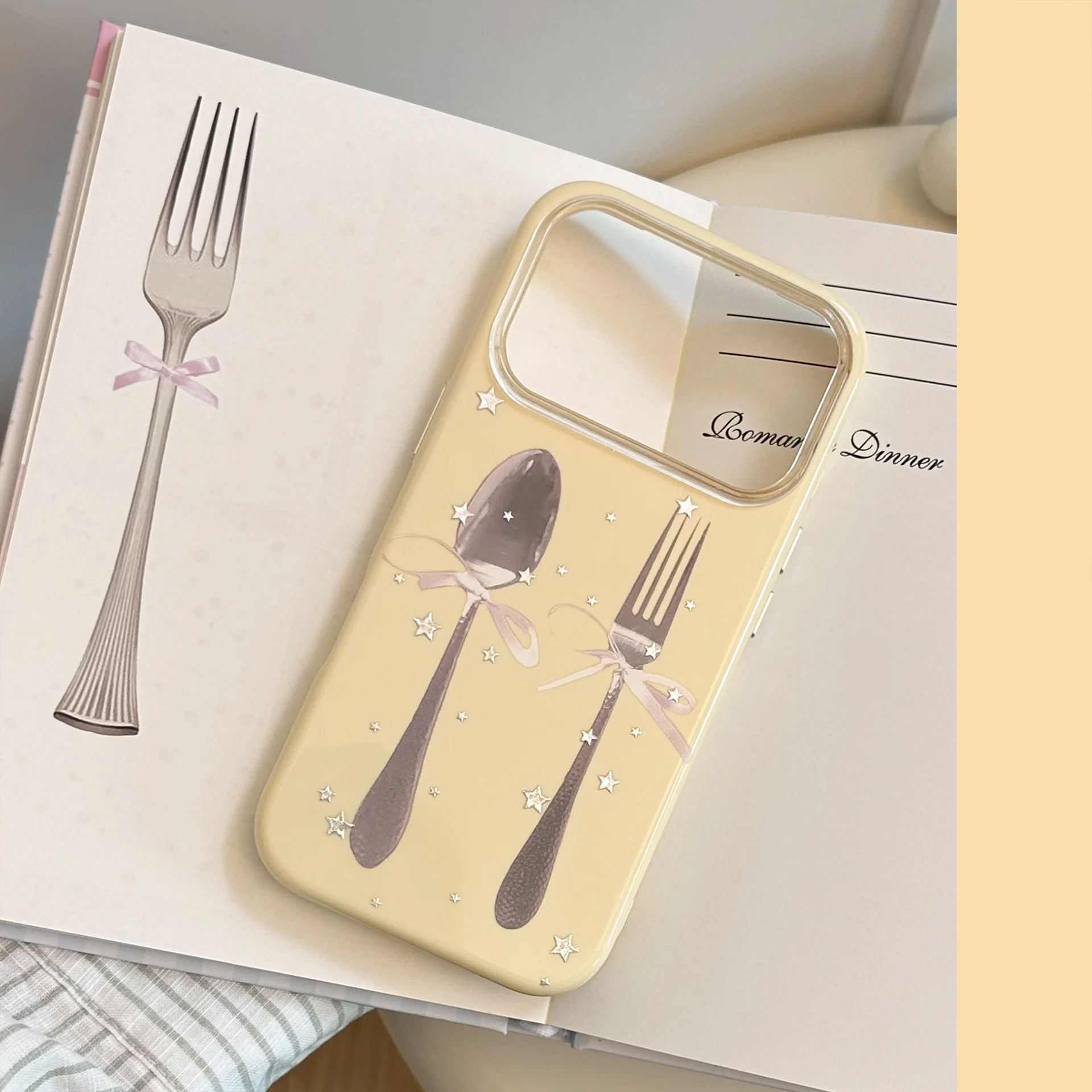 Luksusowe etui na telefon z mo – Usb Charger recenzja i cena